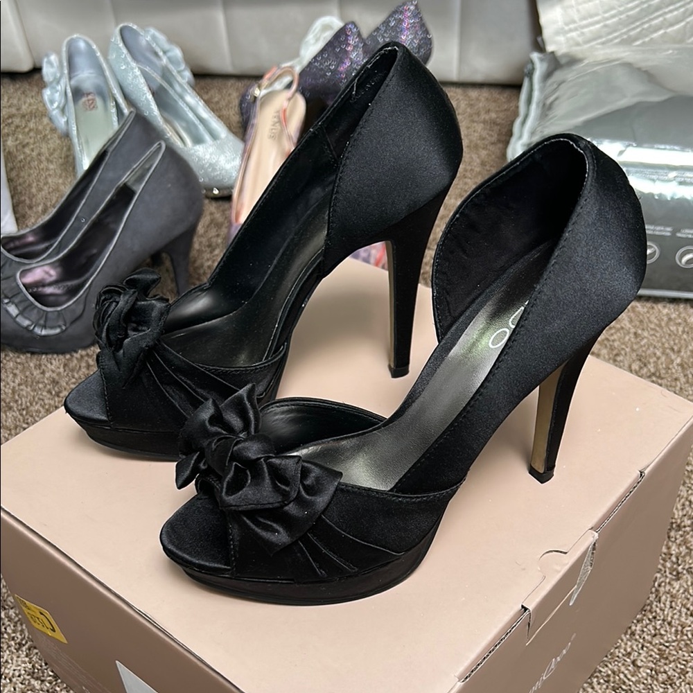Elegant Black Satin Heels with Bow by